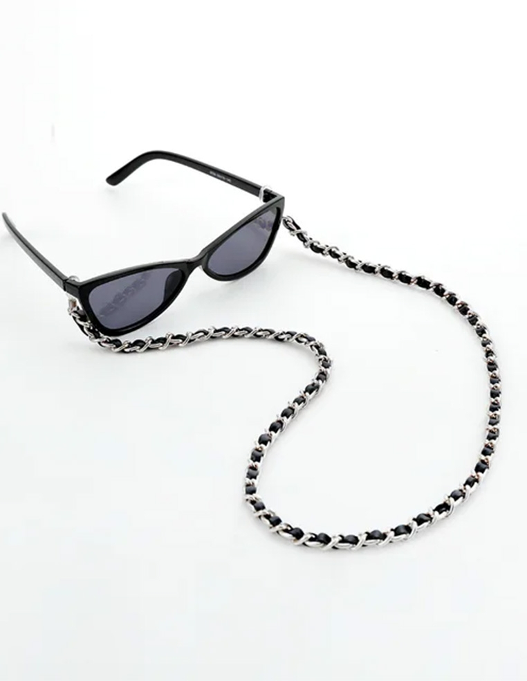 Chaine a lunettes dore cuir noir. Chaine lunettes inspiration Chanel